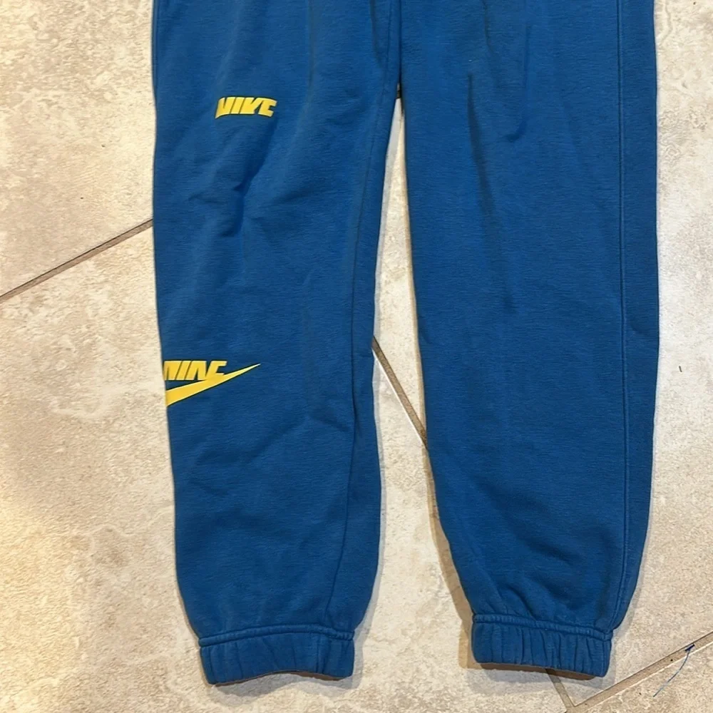 Nike Sport Essentials Royal Blue Fleece Jogger Sweatpants S Joggers